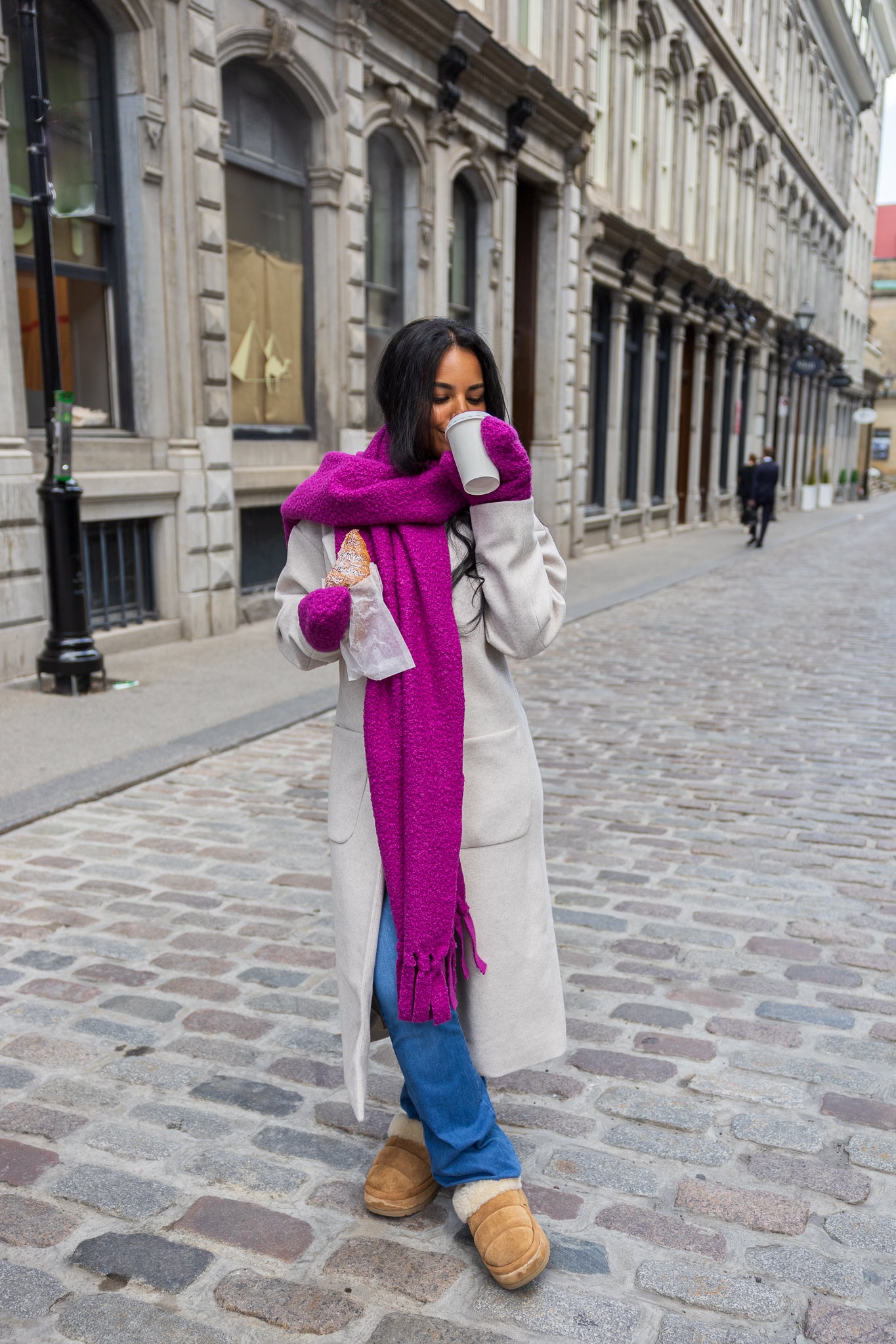Foulard en molletonné bouclé à franges