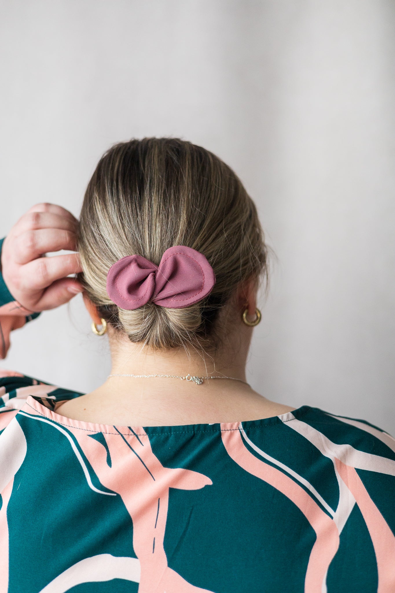 Mini hair bun accessory