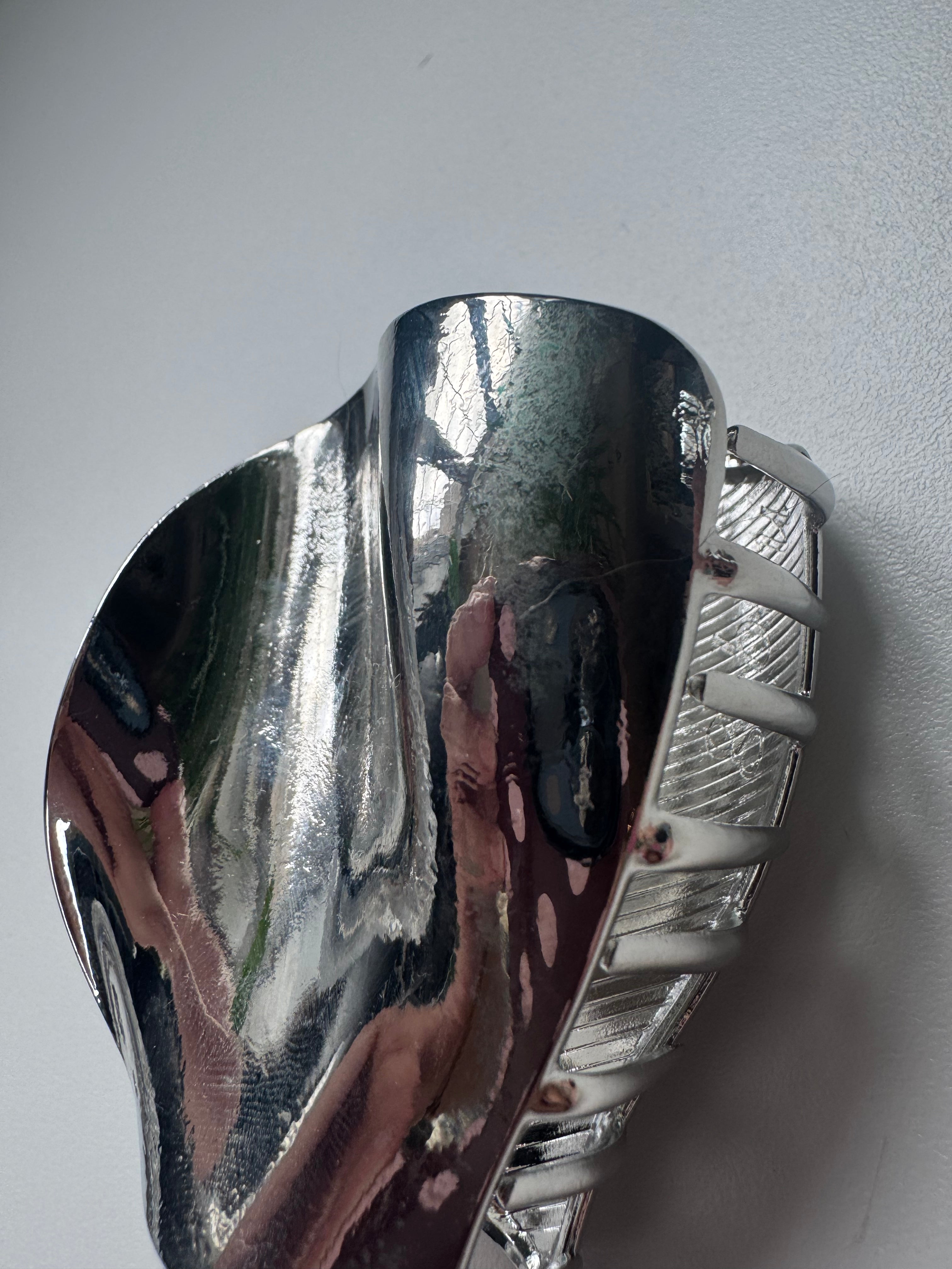 Imperfect - Ludi silver metal clip