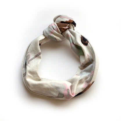 Bandeau large à torsader avec tige de métal intégrée en lin