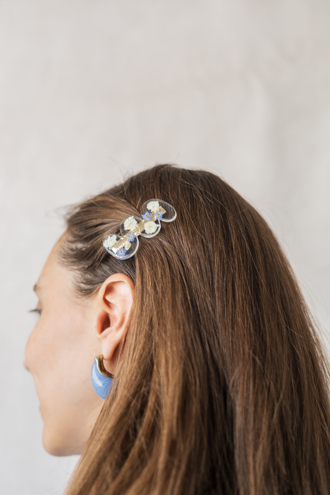 Barrette ondulée avec fleurs séchées