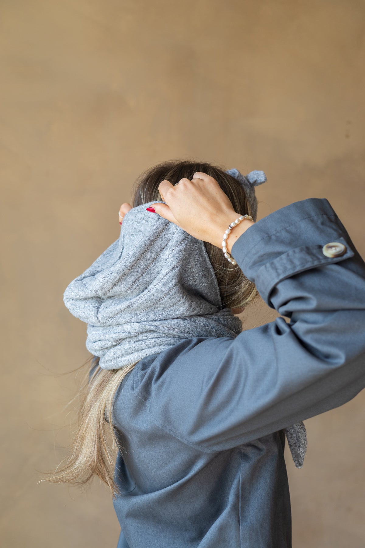Capuche foulard en tissu revalorisé