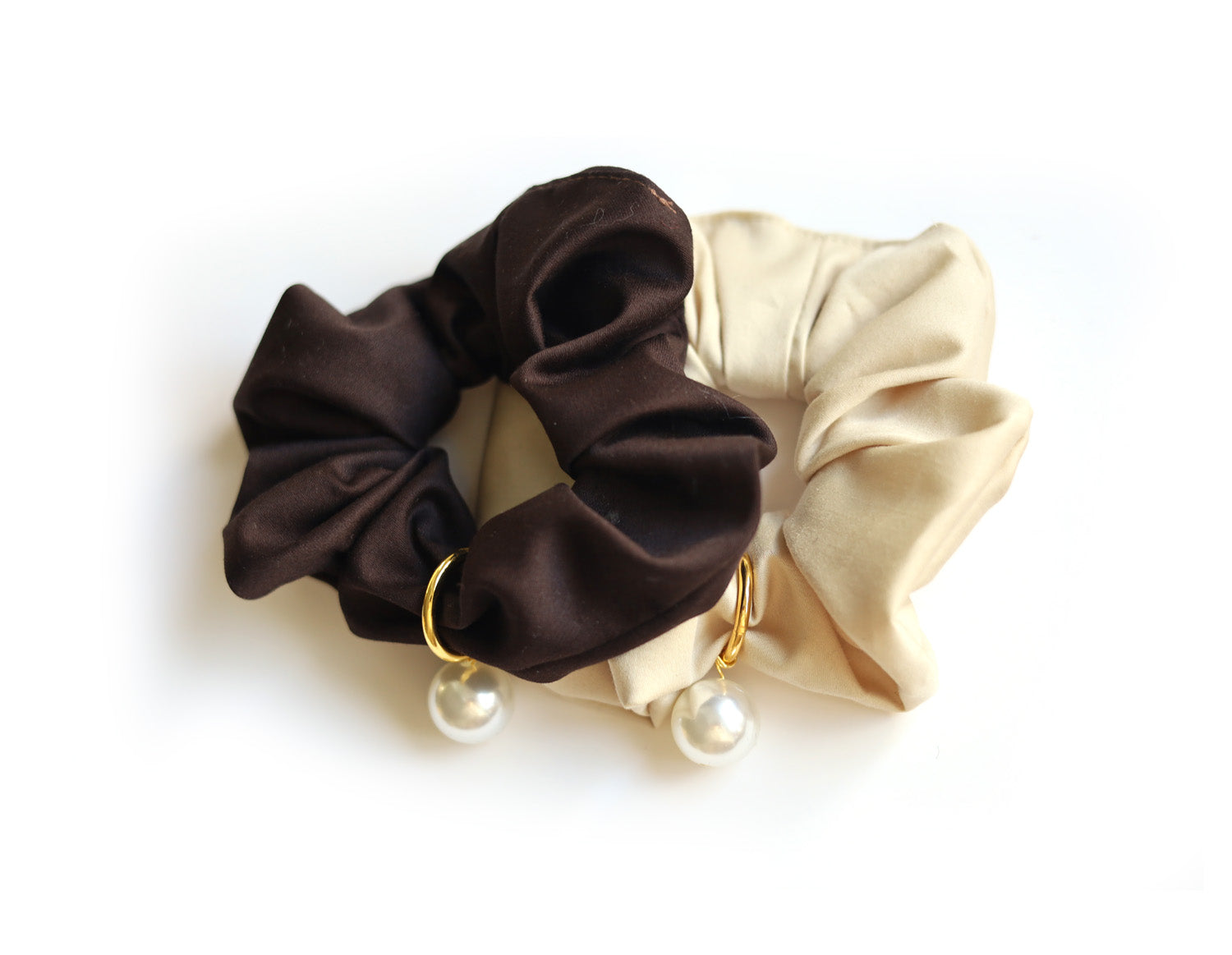 Charm scrunchie