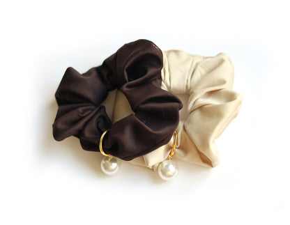 Charm scrunchie