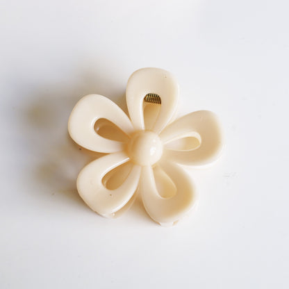 Sample - Floral hair clip