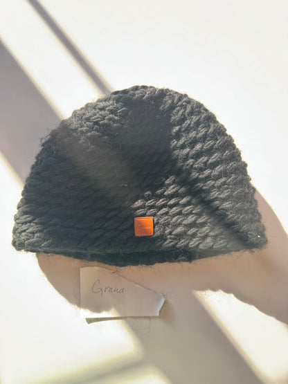 Sample - Hand-knitted beanie without lining