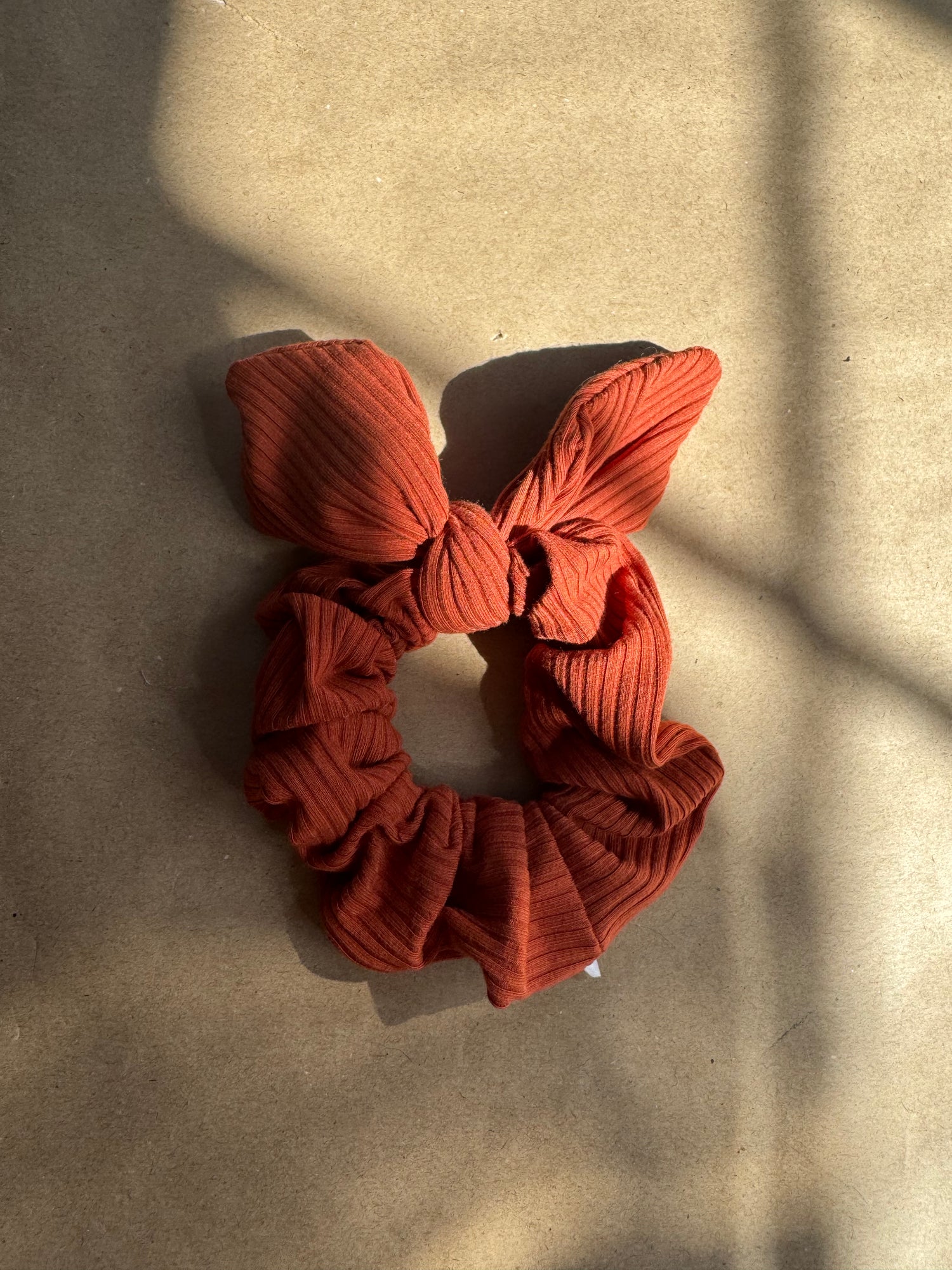 Imparfait - Chouchou bouclé en bambou orange