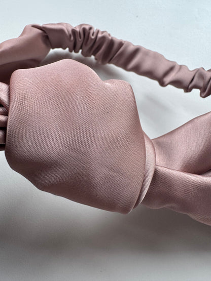 Imparfait - Bandeau noué en satin rose