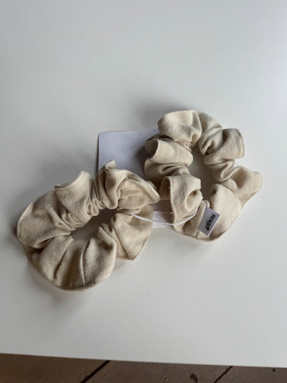 Sample - Mystery scrunchie