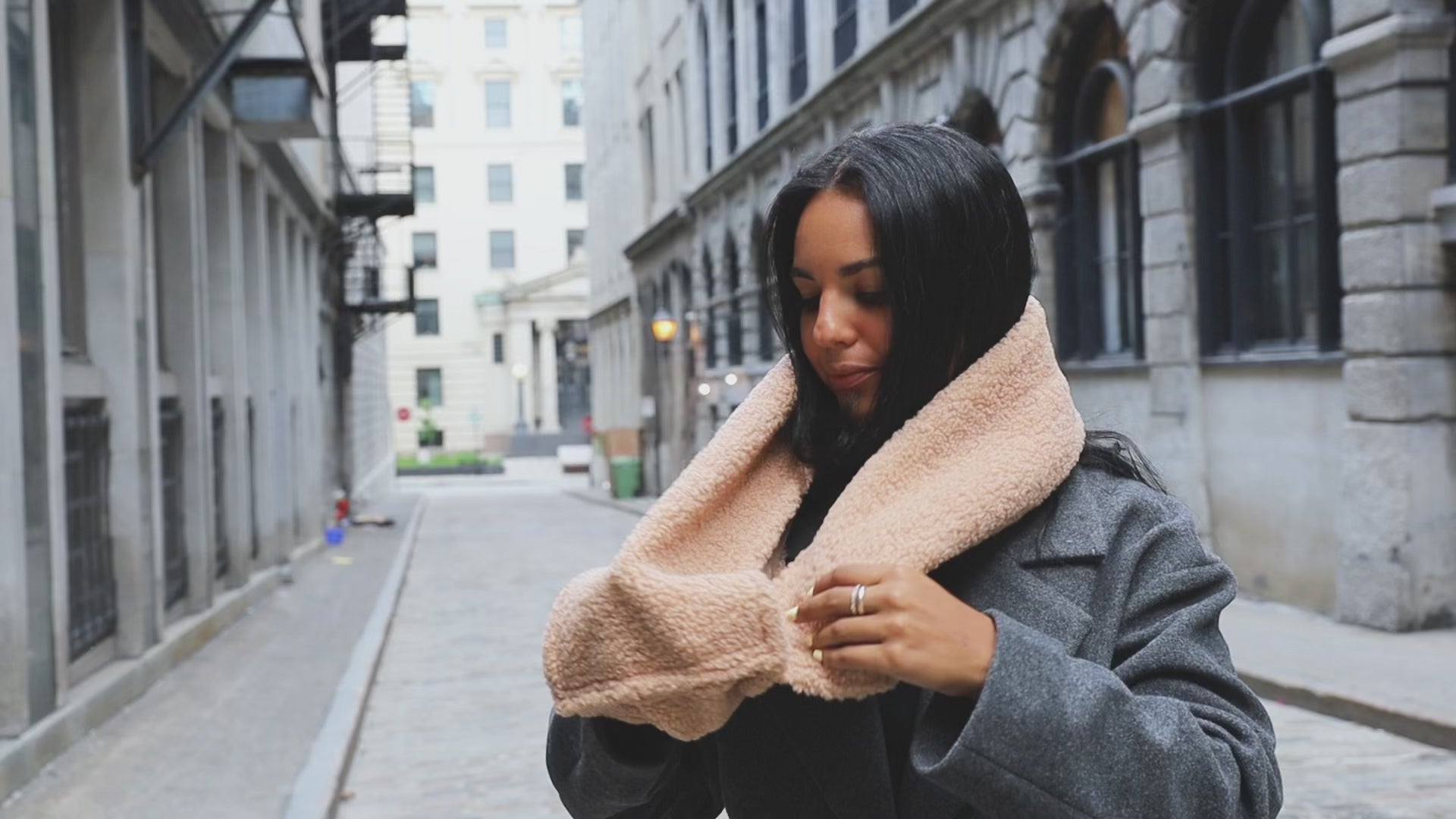 Foulard réversible en sherpa suède